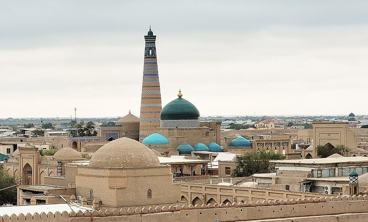 O'zbekiston bo'ylab sayohat: Toshkent, Samarqand, Buxoro va Xiva — 7 kunlik marshrut